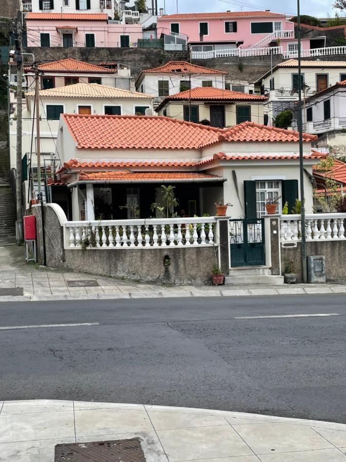 Home & Flower - Private Bedrooms Funchal Экстерьер фото