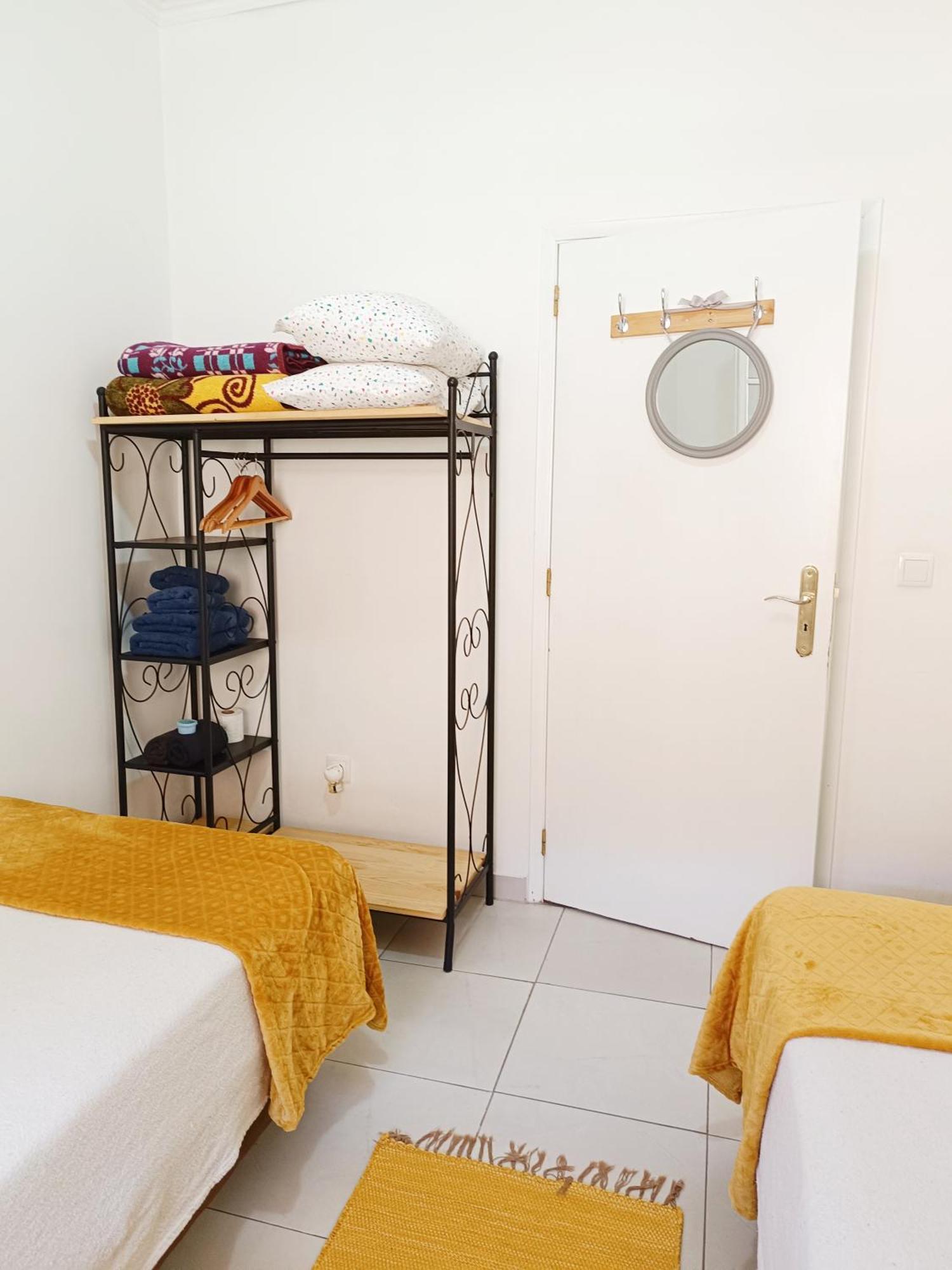 Home & Flower - Private Bedrooms Funchal Экстерьер фото