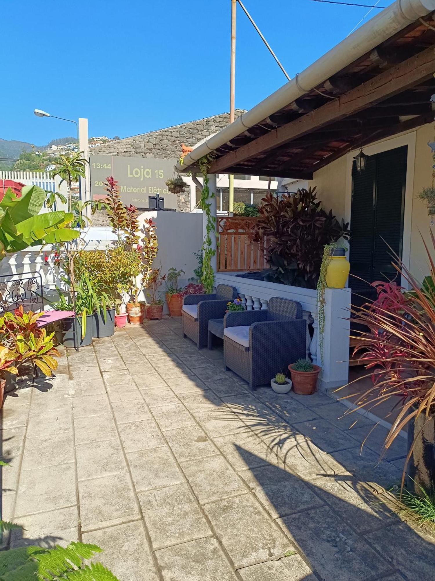 Home & Flower - Private Bedrooms Funchal Экстерьер фото