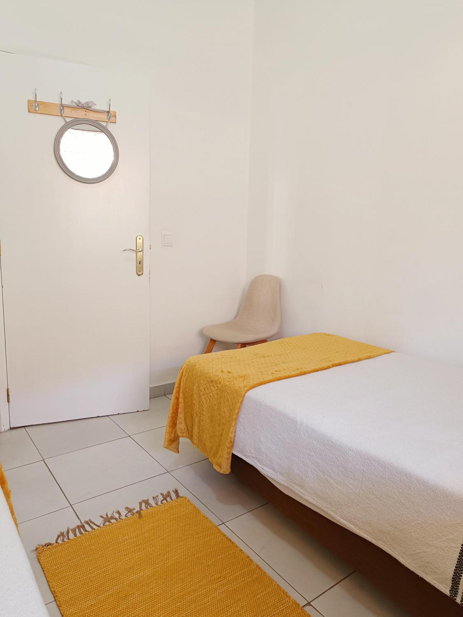 Home & Flower - Private Bedrooms Funchal Номер фото